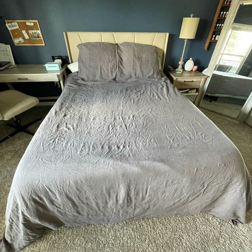 Crate & Barrel Lino II Full/Queen Duvet Cover and Two Euro Shams in Dark Grey